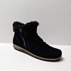 Earth Black Soft Suede Comfy Faux Fur Trim Ankle Boots Size 9.5M